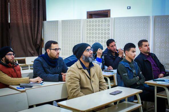 مناقشات حلقات (2) (1)
